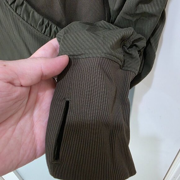 Lululemon Women’s Hunter Green Full-Zip Jacket – Size 8 – Activewe - Picture 9 of 14